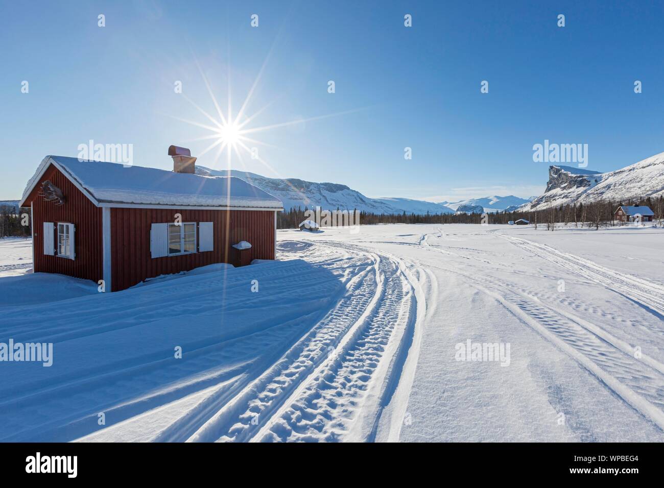 Wooden huts STF Aktse Fjallstuga in winter, Skierffe, Kungsleden or Konigsweg, Province of Lapland, Sweden Stock Photo