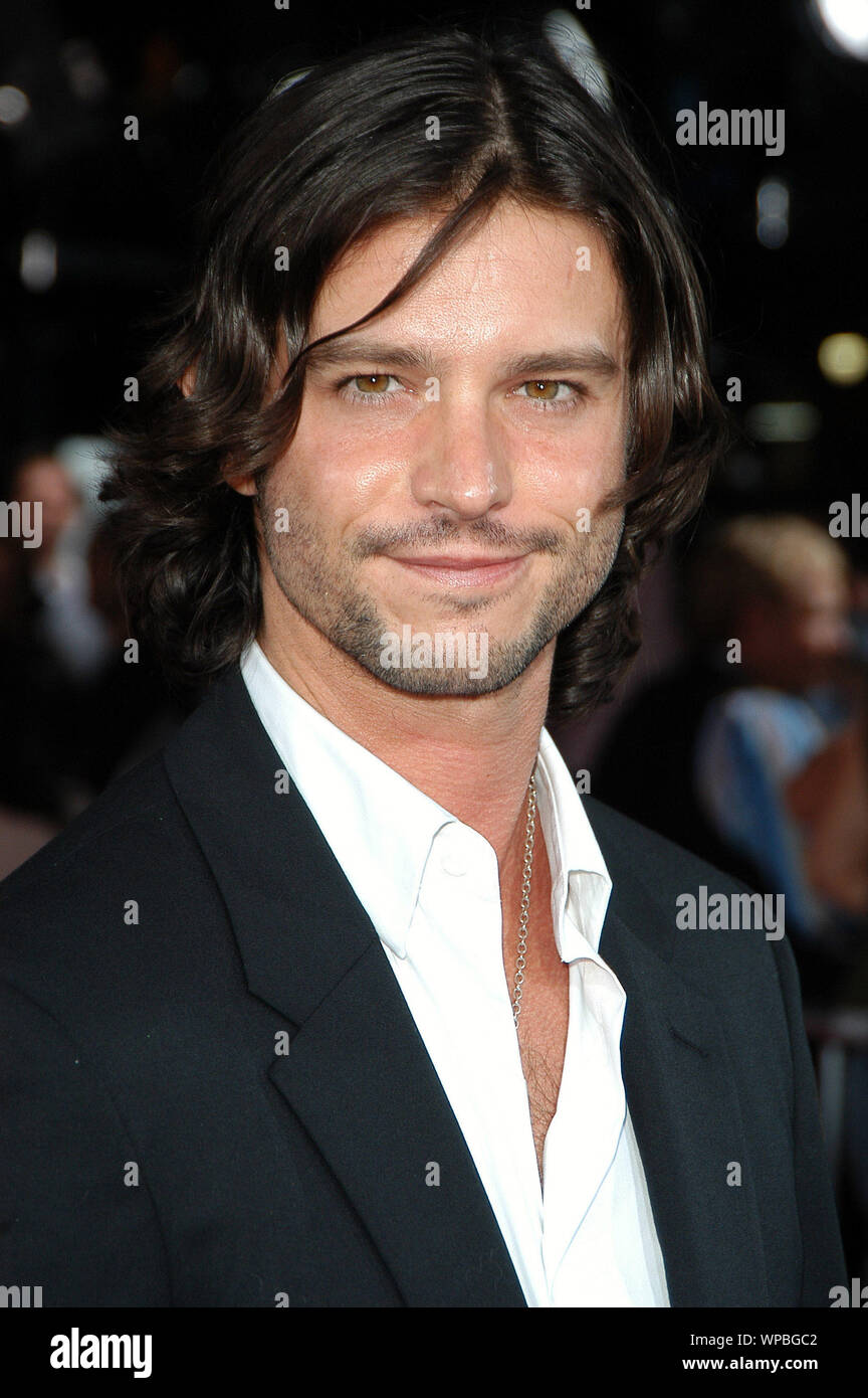 Jason Behr at the Los Angeles Premiere of "Just Like Heaven" held at Mann  Grauman\