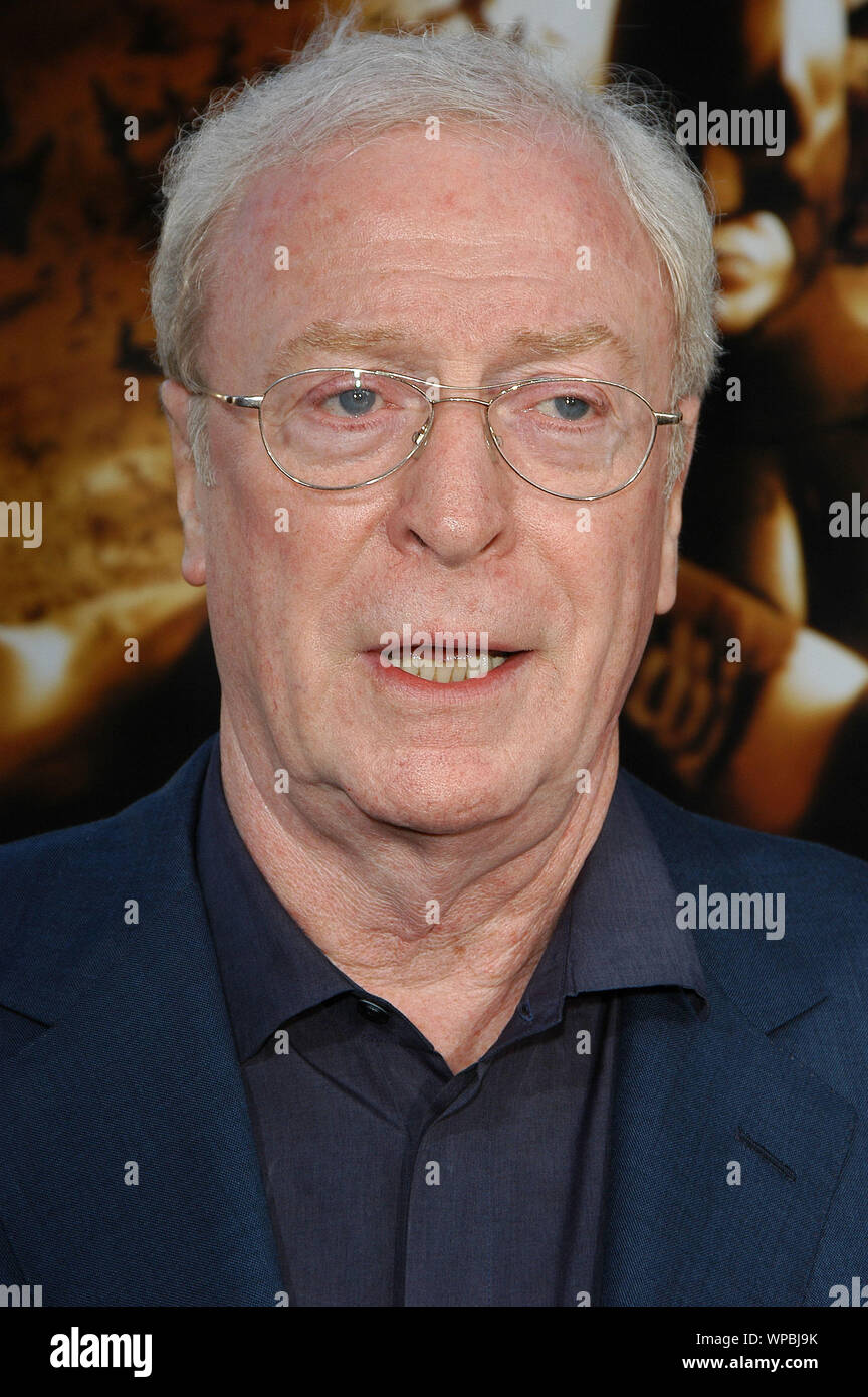 Michael Caine At The Premiere Of Batman Begins Held At Mann Grauman S Michael Caine At The Premiere Of Batman Begins Held At Mann Graumans Chinese Theater In Hollywood Ca The Event Took Place On Monday June 6 2005 Photo By Sbm Picturelux All Rights Reserved File Reference 33864 406sbmplx WPBJ9K