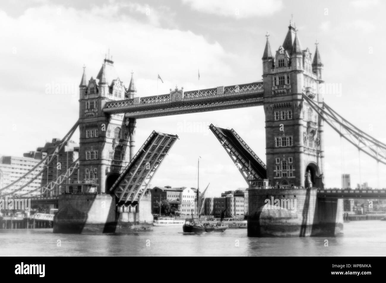 Tower Bridge opening Stock Photo Alamy