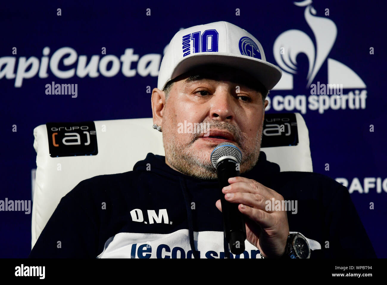 La Plata, Argentina. 08th Sep, 2019. Former soccer player Diego Maradona speaks on stage during his first training session at the Gimnasia y Esgrima football club from La Plata, 60 kilometres south of the capital. Credit: Gustavo Ortiz/dpa/Alamy Live News Stock Photo