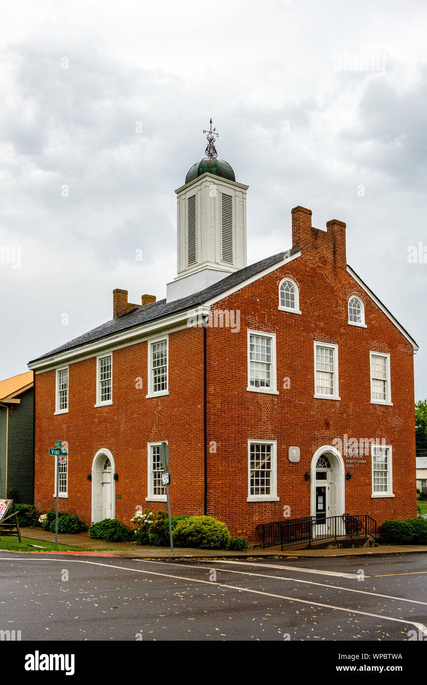US Post Office, Old Union County Courthouse, 220 Vine Street, New