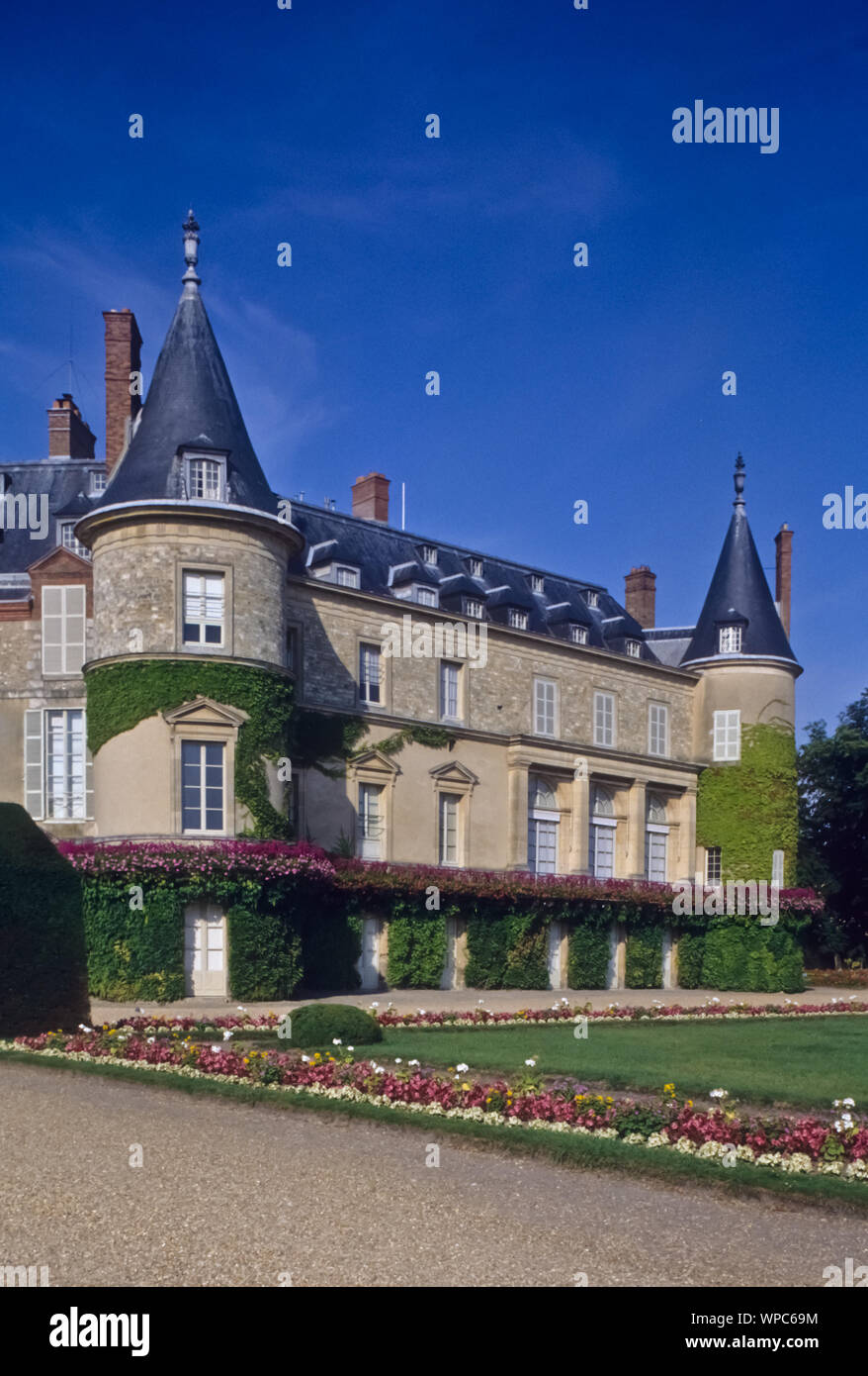 Das Schloss Rambouillet steht im gleichnamigen Ort Rambouillet etwa 50