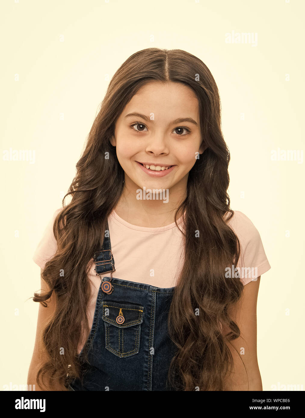 Natural Beauty Girls Usually Let Their Hair Grow Long Healthy