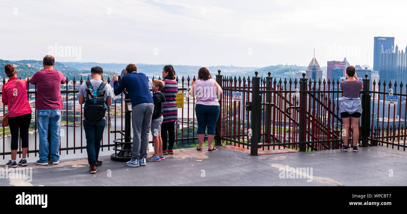 People on the observation deck of the Duquesne Incline overlooking downtown in summer time, Pittsburgh, Pennsylvania, USA Stock Photo