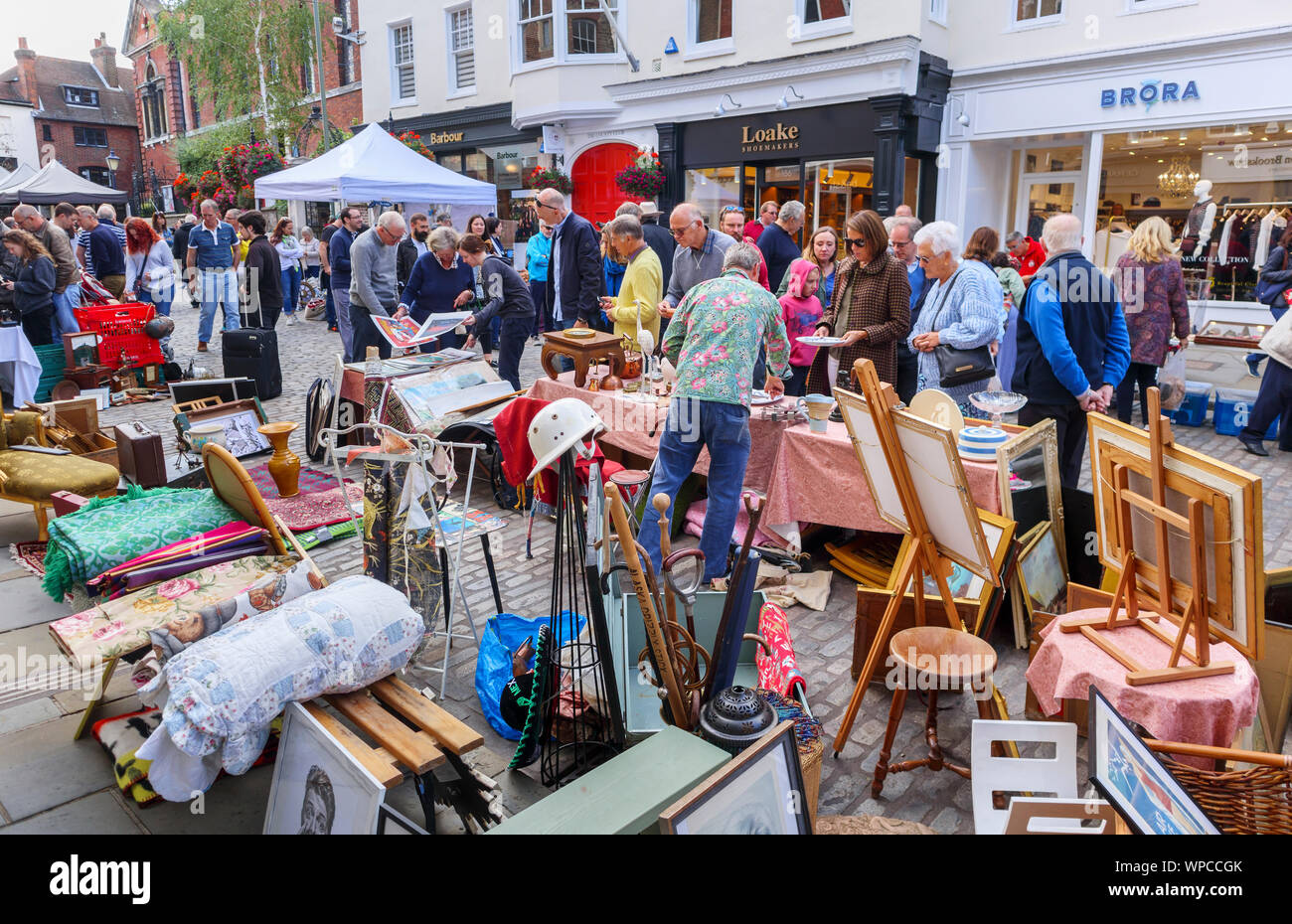 Bric A Brac Trader High Resolution Stock Photography And Images Alamy Bric A Brac Trader High Resolution Stock Photography And Images Alamy