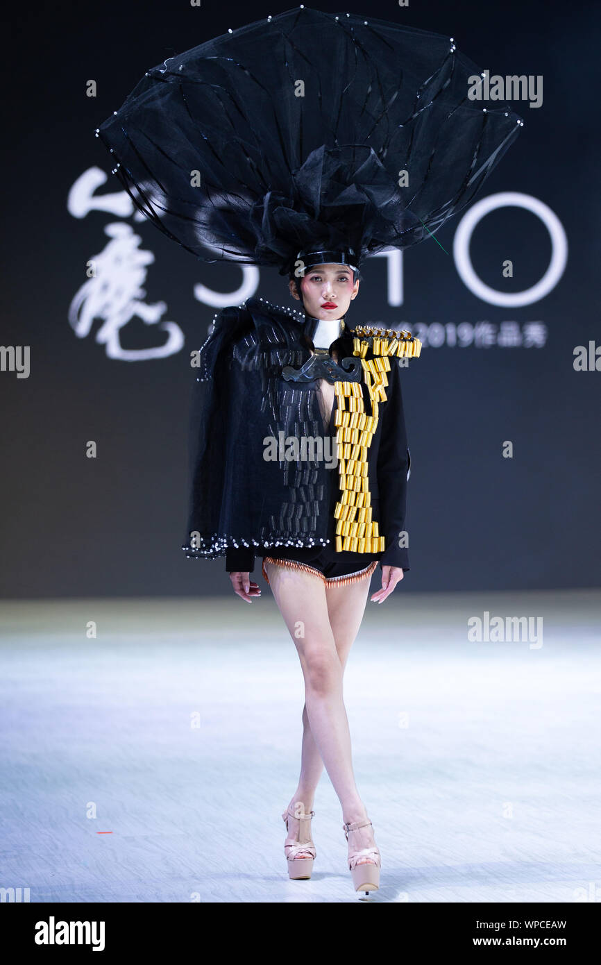 Nanjing, Nanjing, China. 9th Sep, 2019. Nanjing, CHINA-On September 6, 2019,  a creative fashion show