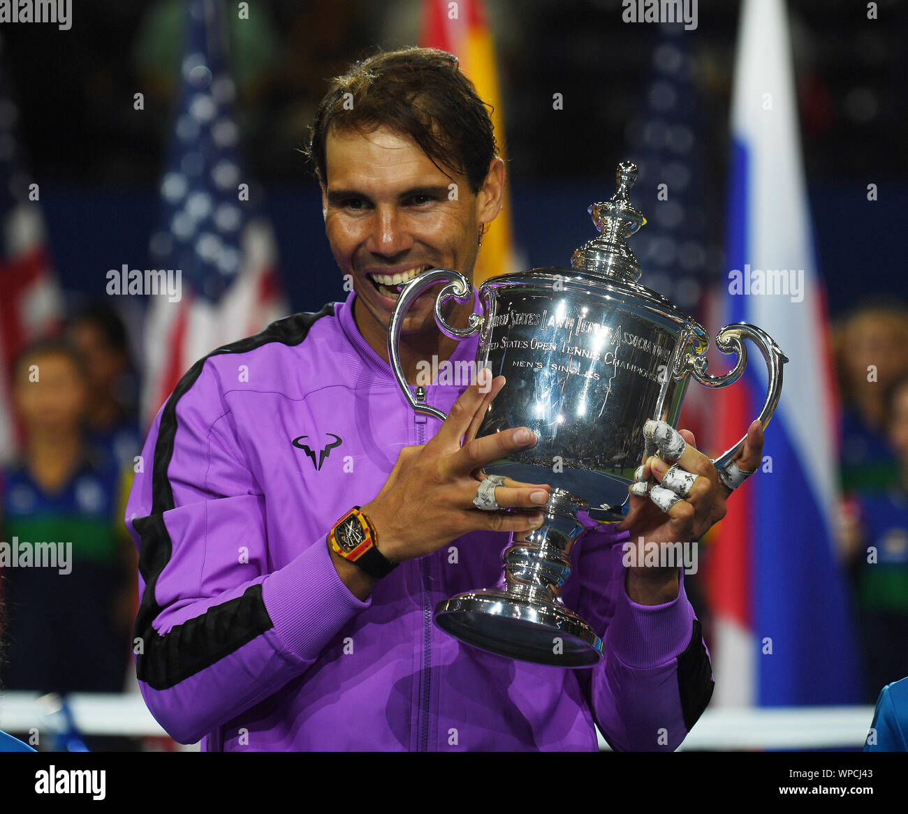 Us open tennis men's winner's trophy. hires stock photography and