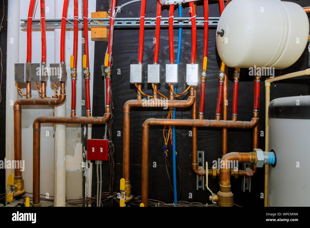 Main boiler piping, independent heating system of house heating system pipes collector of