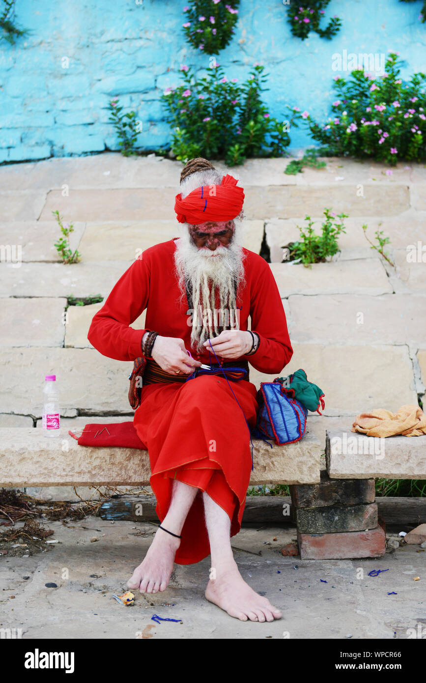 Indian albino hi-res stock photography and images - Alamy