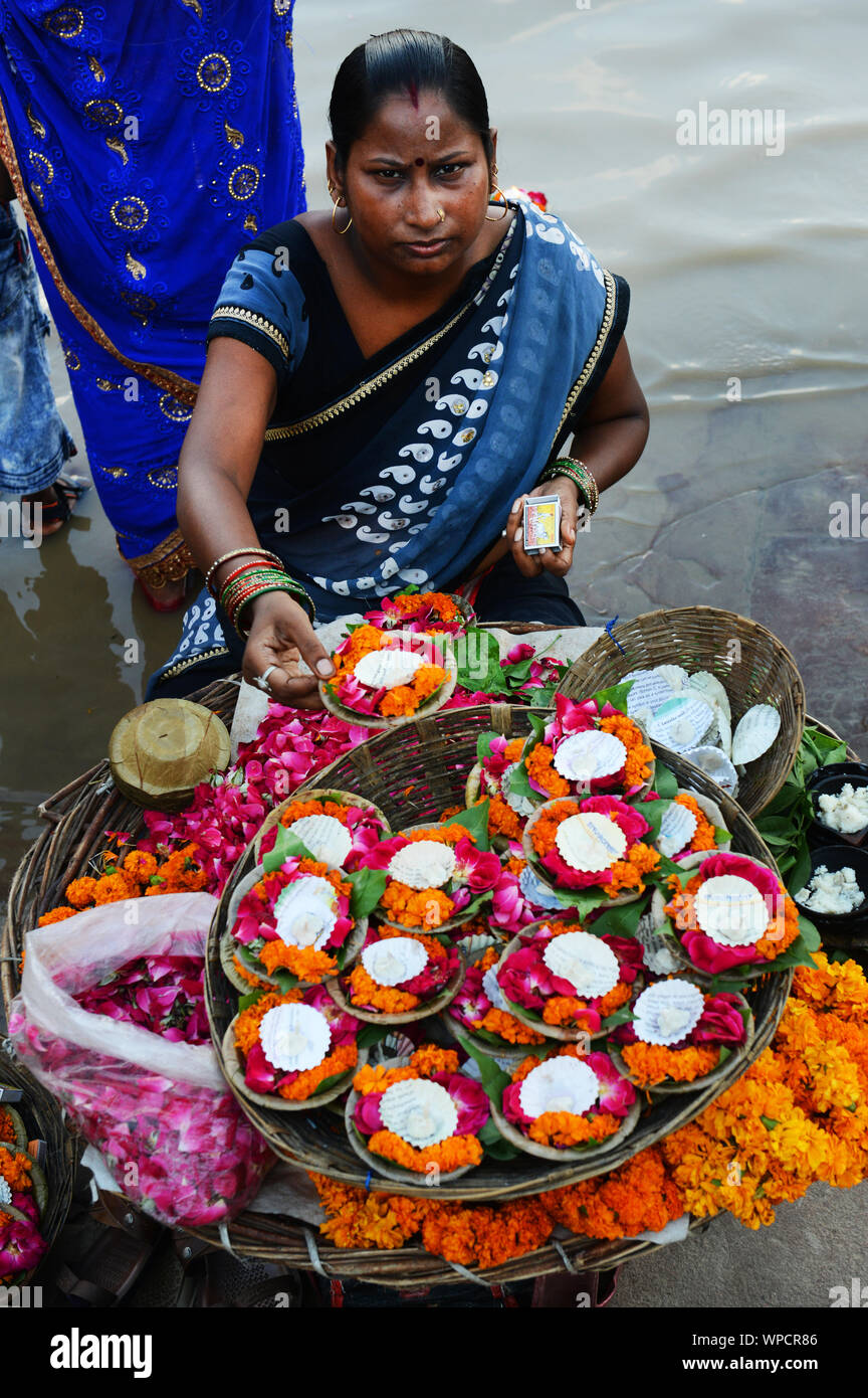 Indian prayers hires stock photography and images Alamy