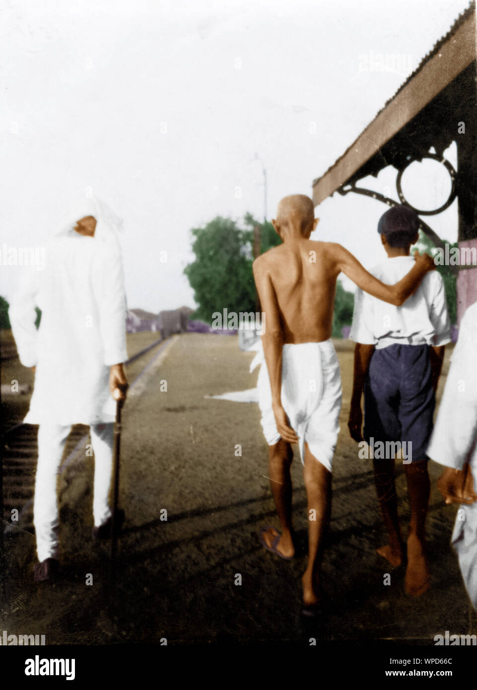 Mahatma Gandhi at small railway station, India, Asia, 1929 Stock Photo