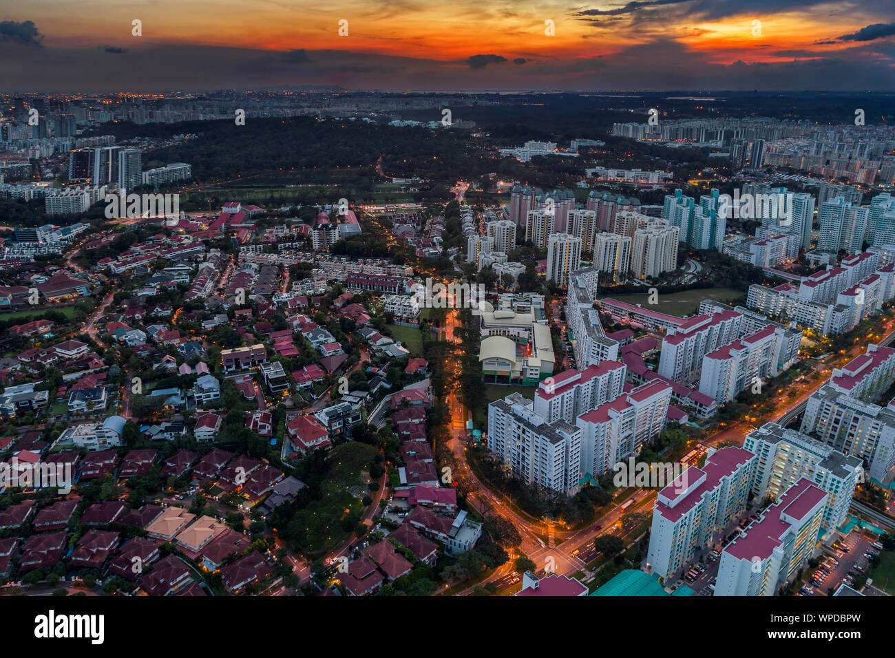 High rise apartments singapore hi-res stock photography and images - Alamy