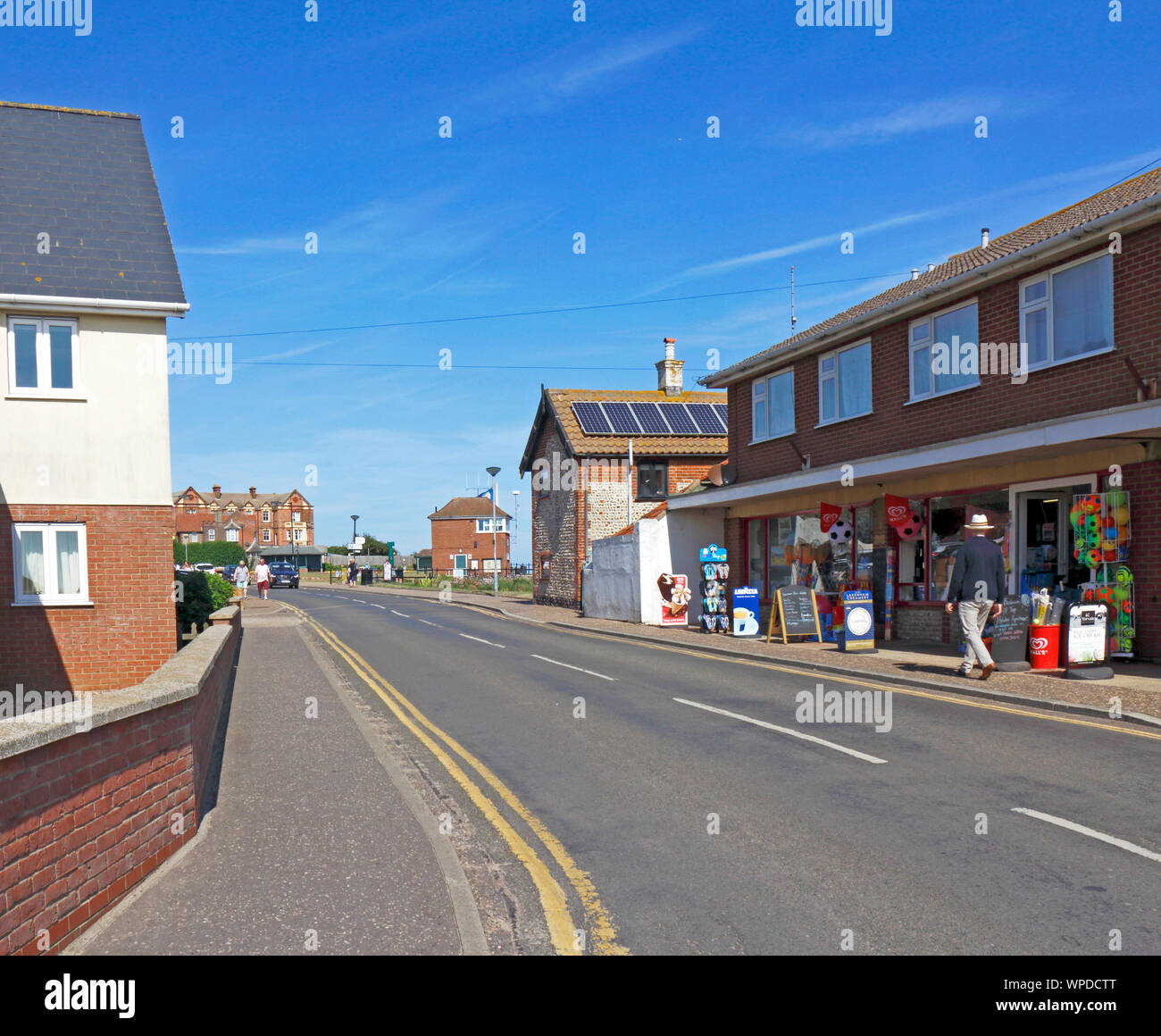 Beach road norfolk hires stock photography and images Alamy