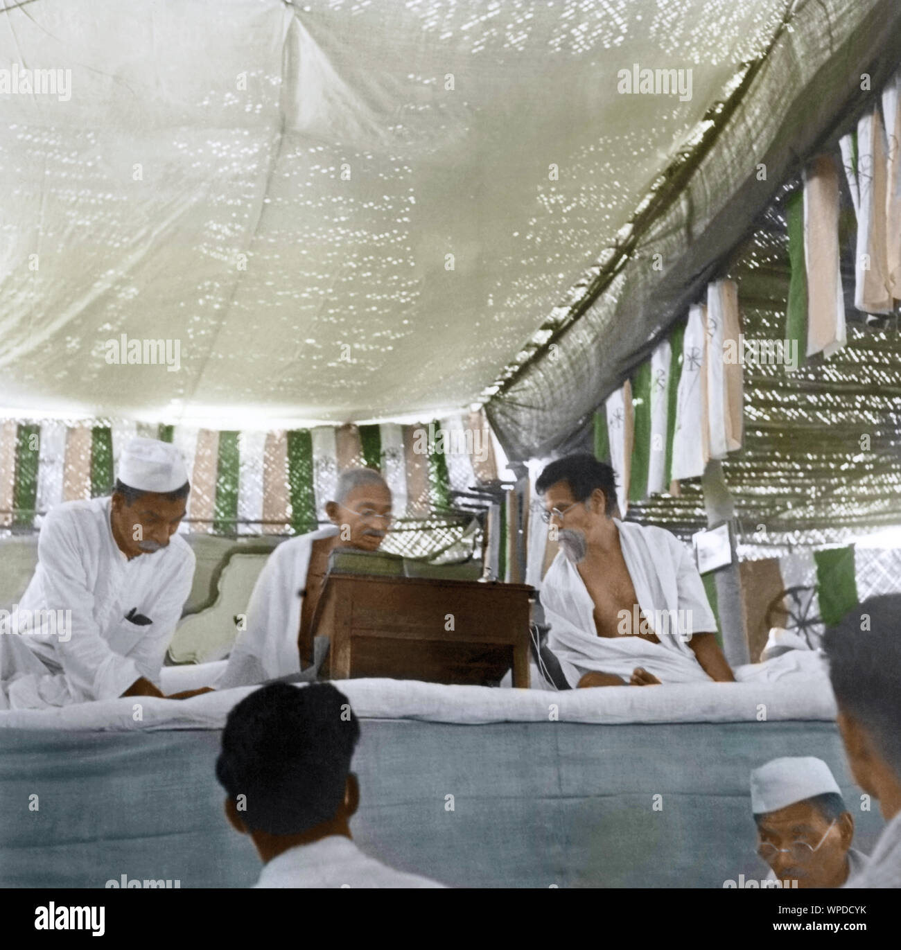 Vinoba Bhave and others declaring Individual, Wardha, Maharashtra, India, Asia, February 13, 1941 Stock Photo