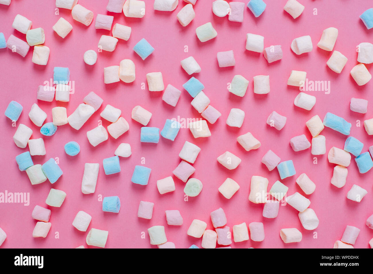 Cute marshmallow hi-res stock photography and images - Alamy