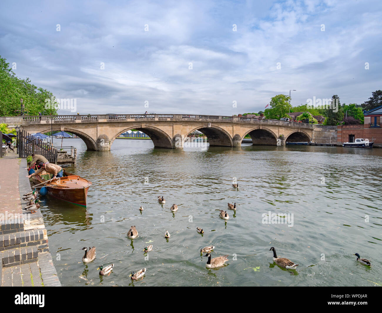 4 June 2019: Henley-on-Thames, Oxfordshire - The River Thames and Henley Bridge, Henley-on-Thames. Stock Photo