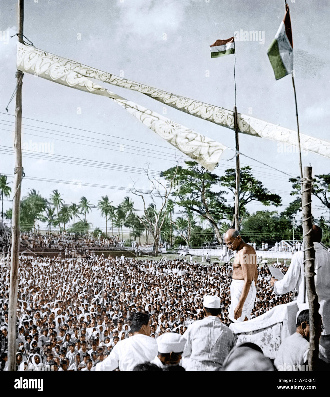 Mahatma Gandhi at public meeting, Mahishadal, East Bengal, India, Asia, December 25, 1945, old vintage 1900s picture Stock Photo