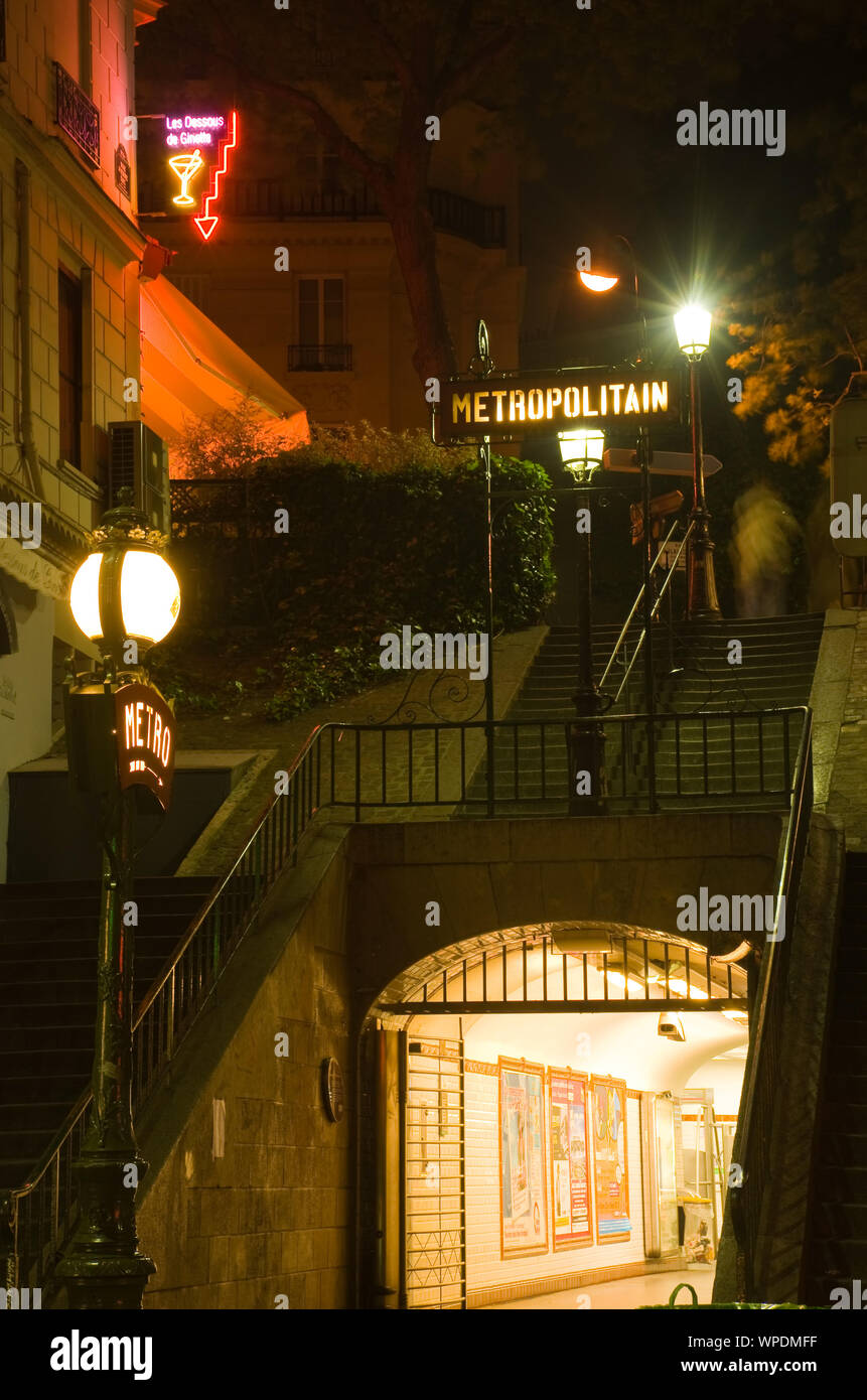 Paris, Metro Lamarck Stock Photo Alamy