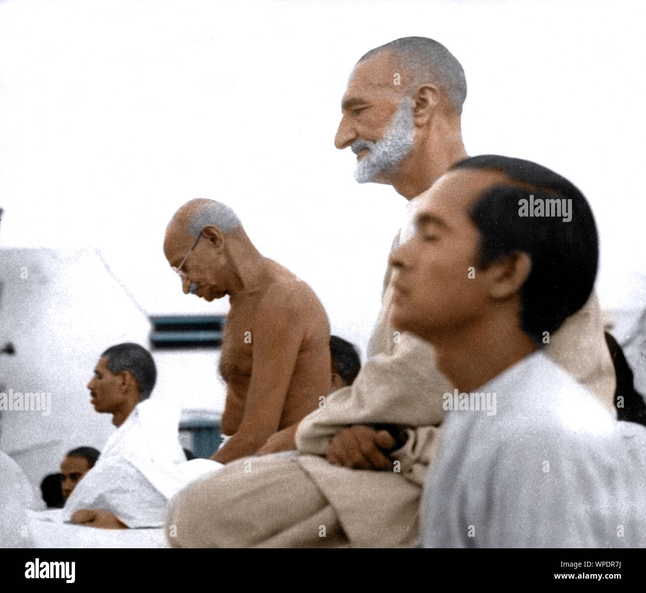 Khan Abdul Ghaffar, Mahatma Gandhi during prayer meeting, Delhi, India, Asia, 1946 Stock Photo