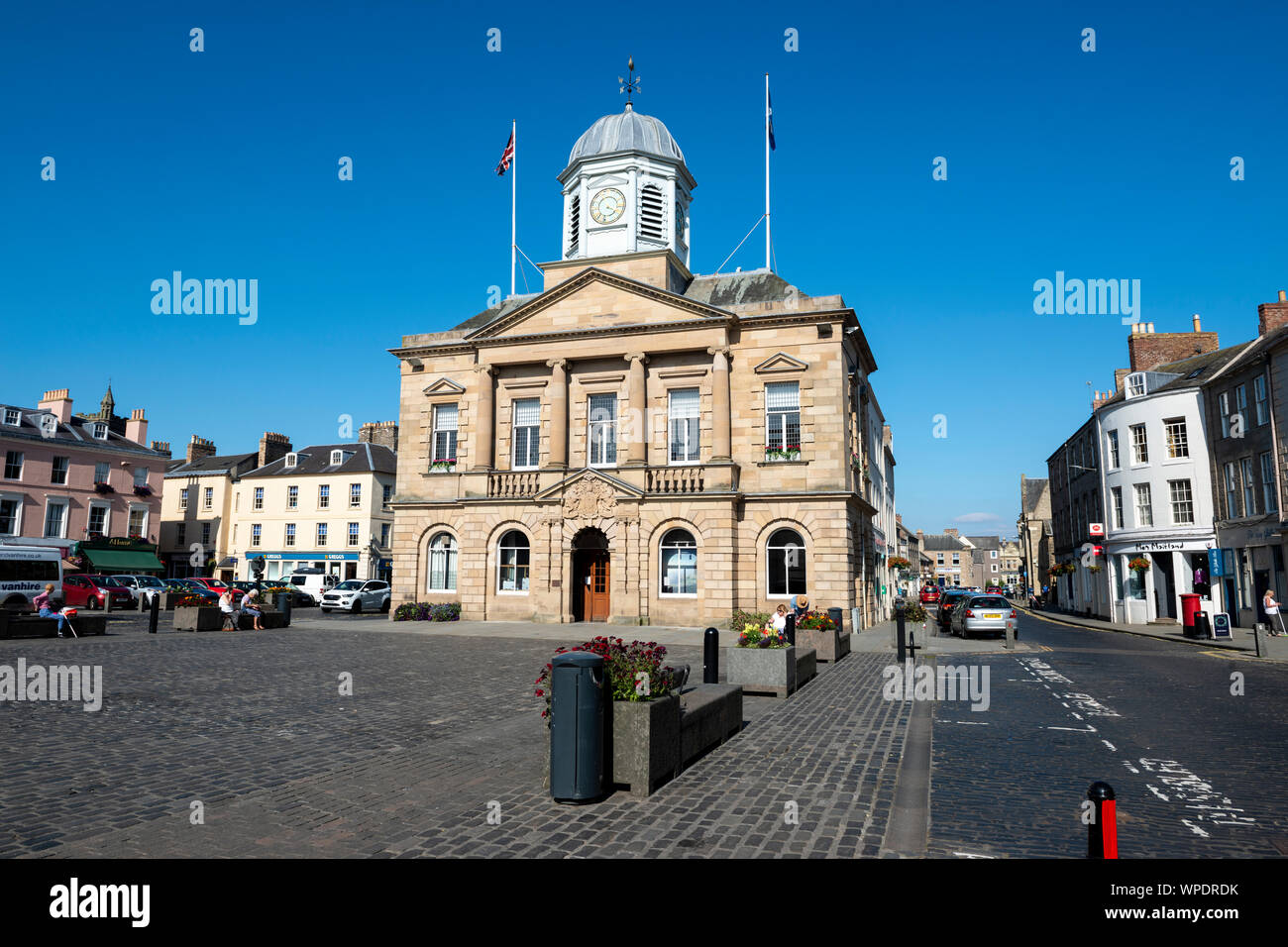 Kelso Town Hall and market square, Kelso, Scottish Borders, Scotland