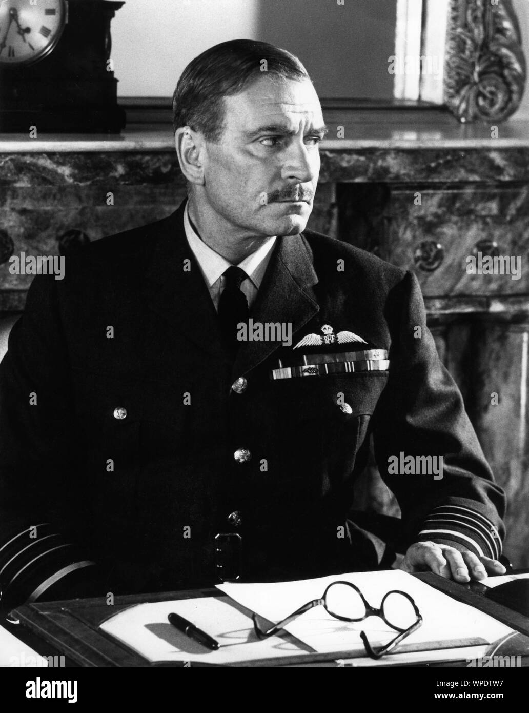 LAURENCE OLIVIER portrait as Air Chief Marshal Sir Hugh Dowding BATTLE OF BRITAIN 1969 director Guy Hamilton producers Harry Saltzman and Benjamin Fisz Spitfire Productions / United Artists Stock Photo