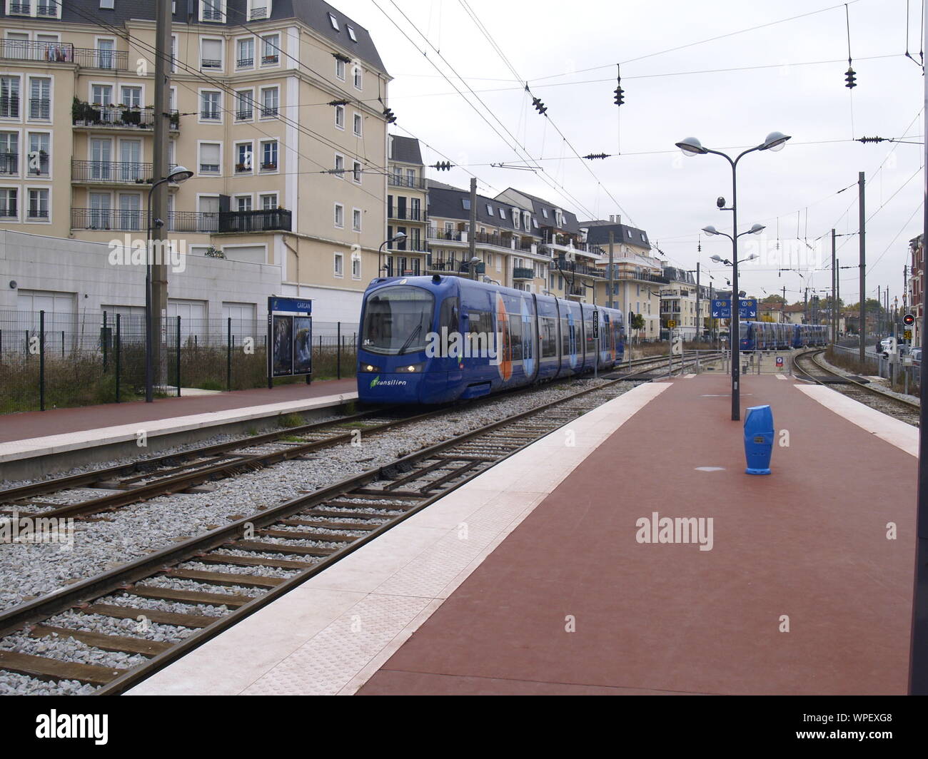 paris tram line t4 bondy aulnay sous bois stock photo alamy