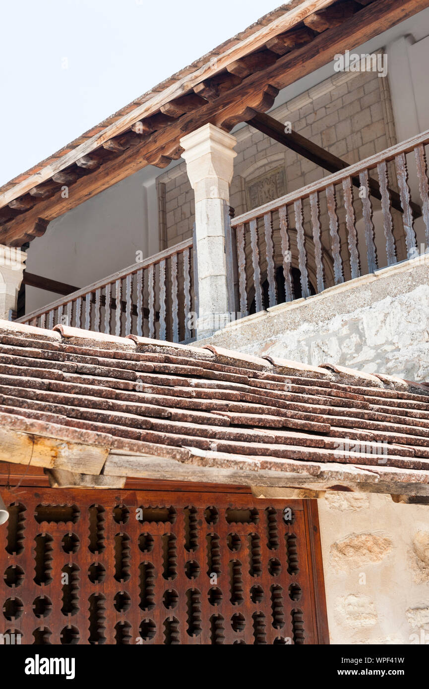 Bannister rails hi-res stock photography and images - Alamy