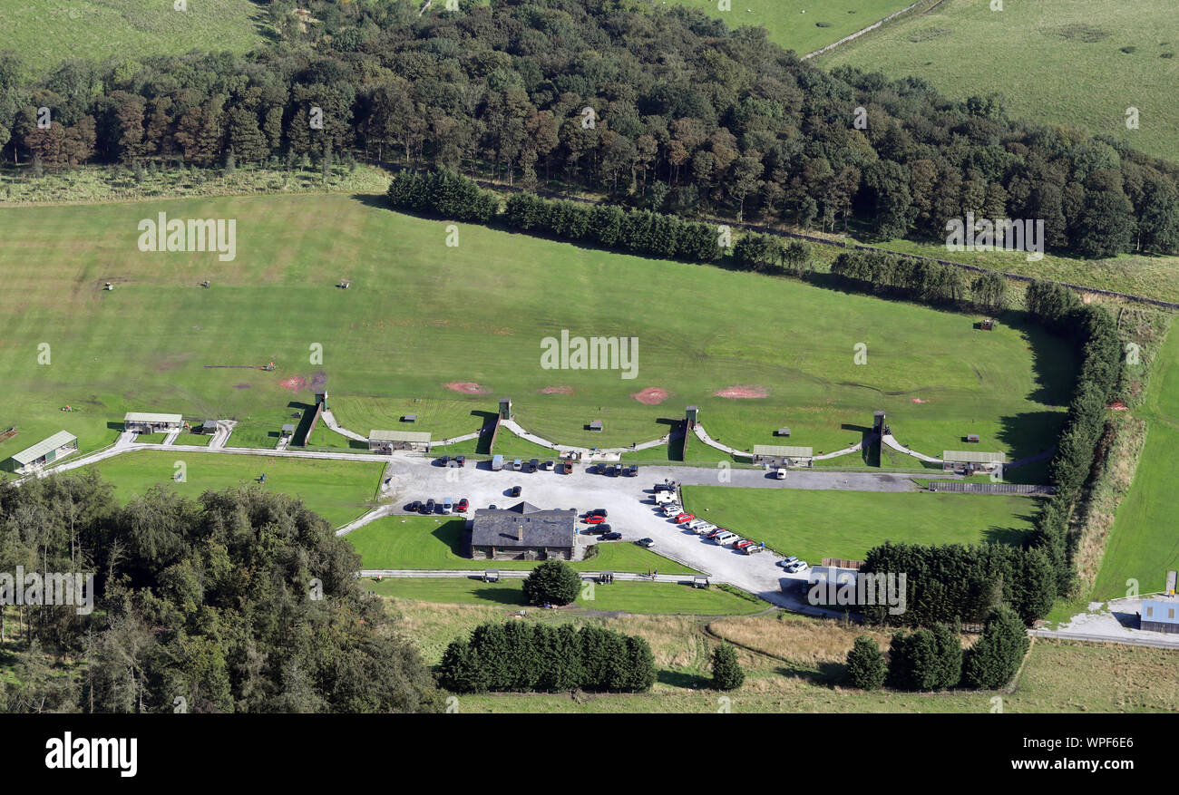 Clay shooting sport hires stock photography and images Alamy