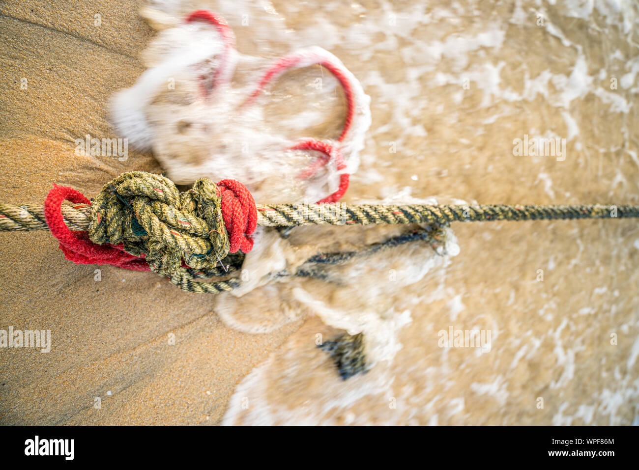 Ship's rope knot hi-res stock photography and images - Alamy