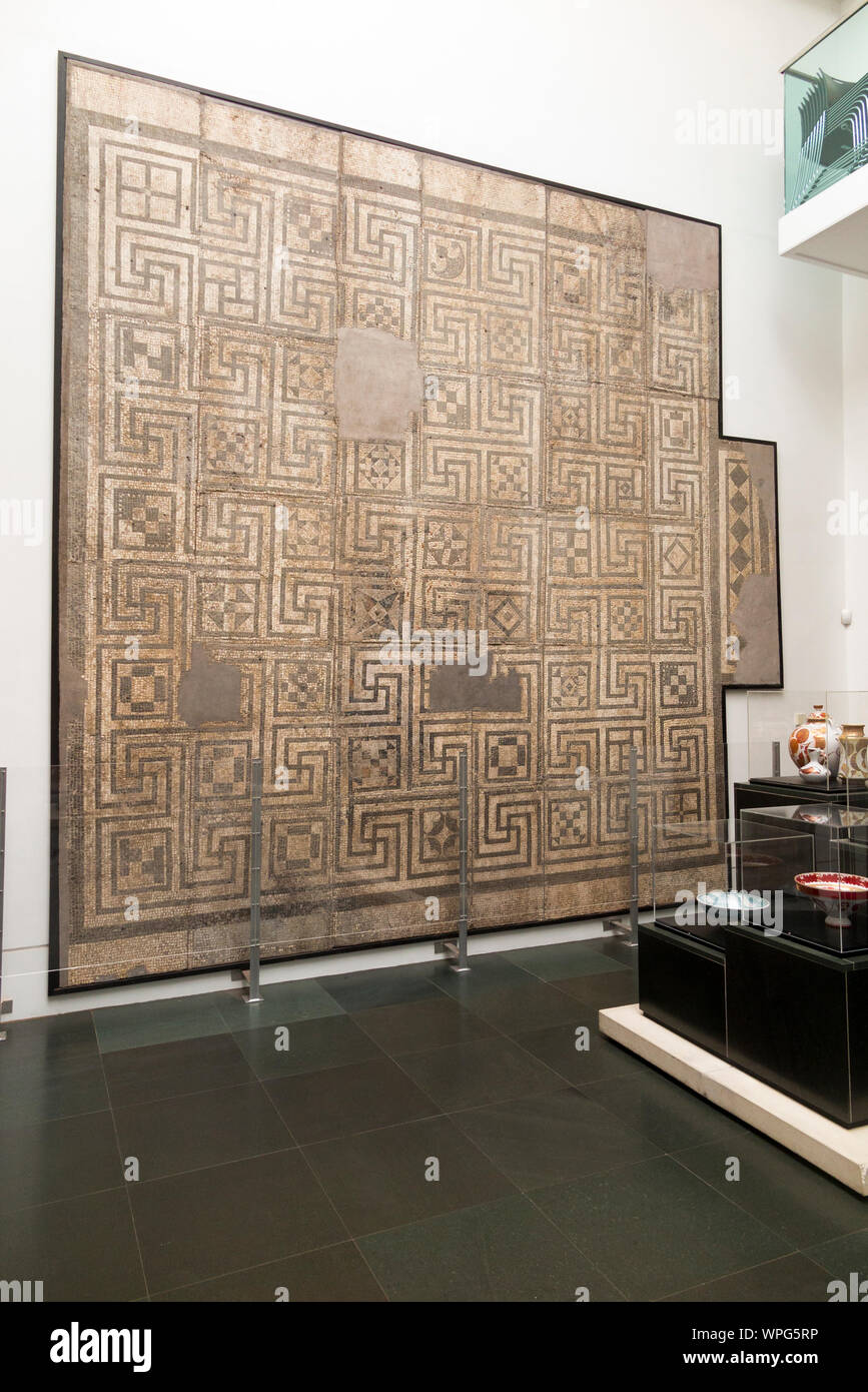 Roman mosaic from the abandoned Roman town of Calleva near Silchester, on display in The Atrium of Reading Museum. UK  (113) Stock Photo