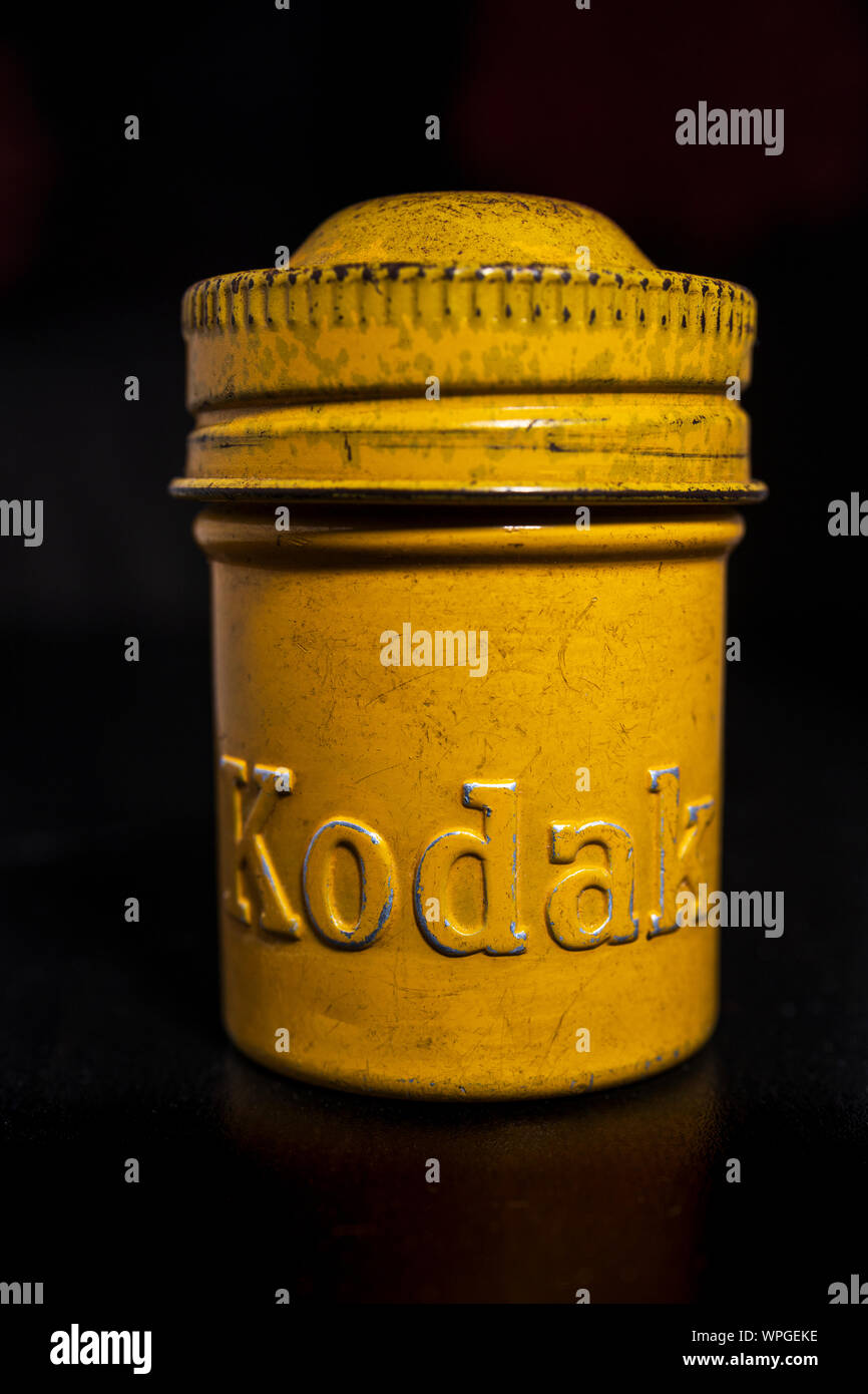 Kodak yellow 35mm film canister from the 1960s Stock Photo - Alamy