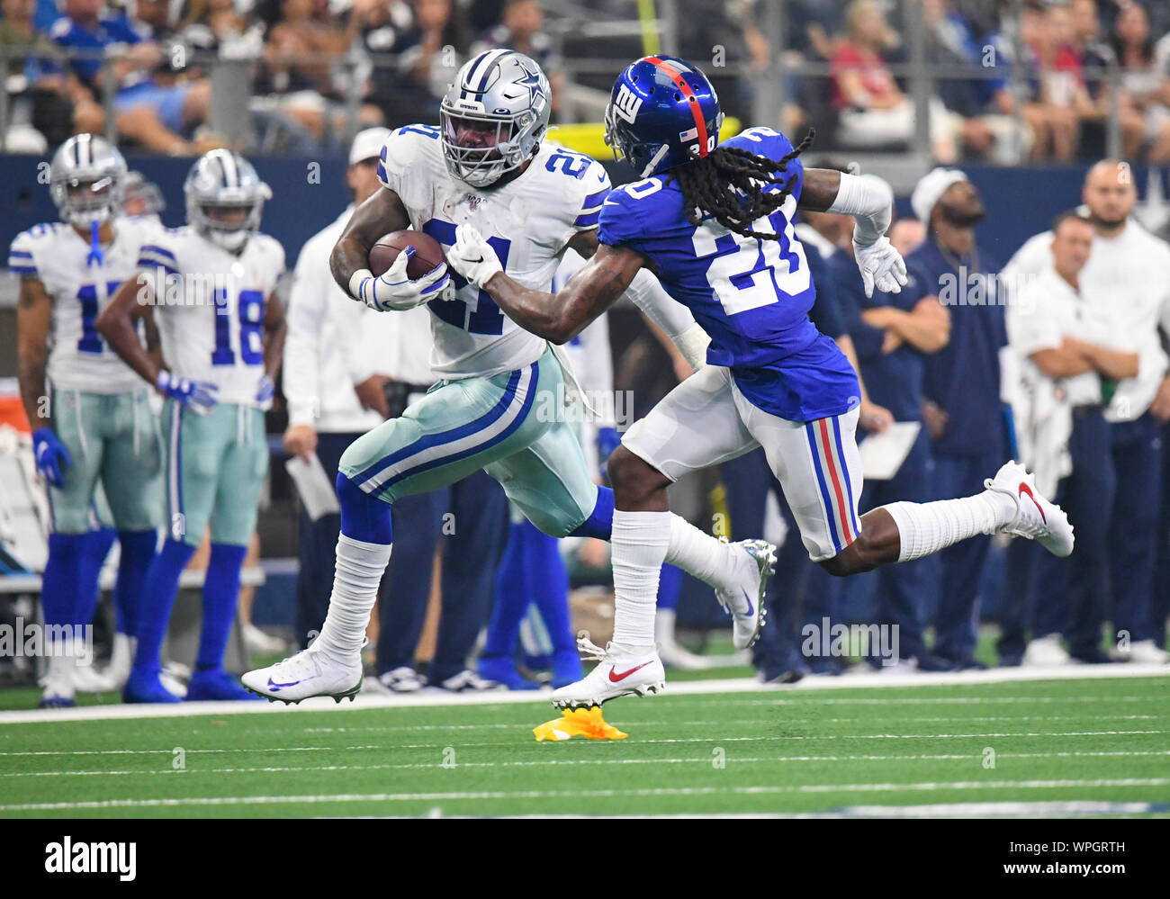 Sep 08, 2019: Dallas Cowboys running back Ezekiel Elliott #21 rushed for 53 yards on 13 carries during an NFL game between the New York Giants and the Dallas Cowboys at AT&T Stadium in Arlington, TX Dallas defeated New York 35-17 Albert Pena/CSM Stock Photo