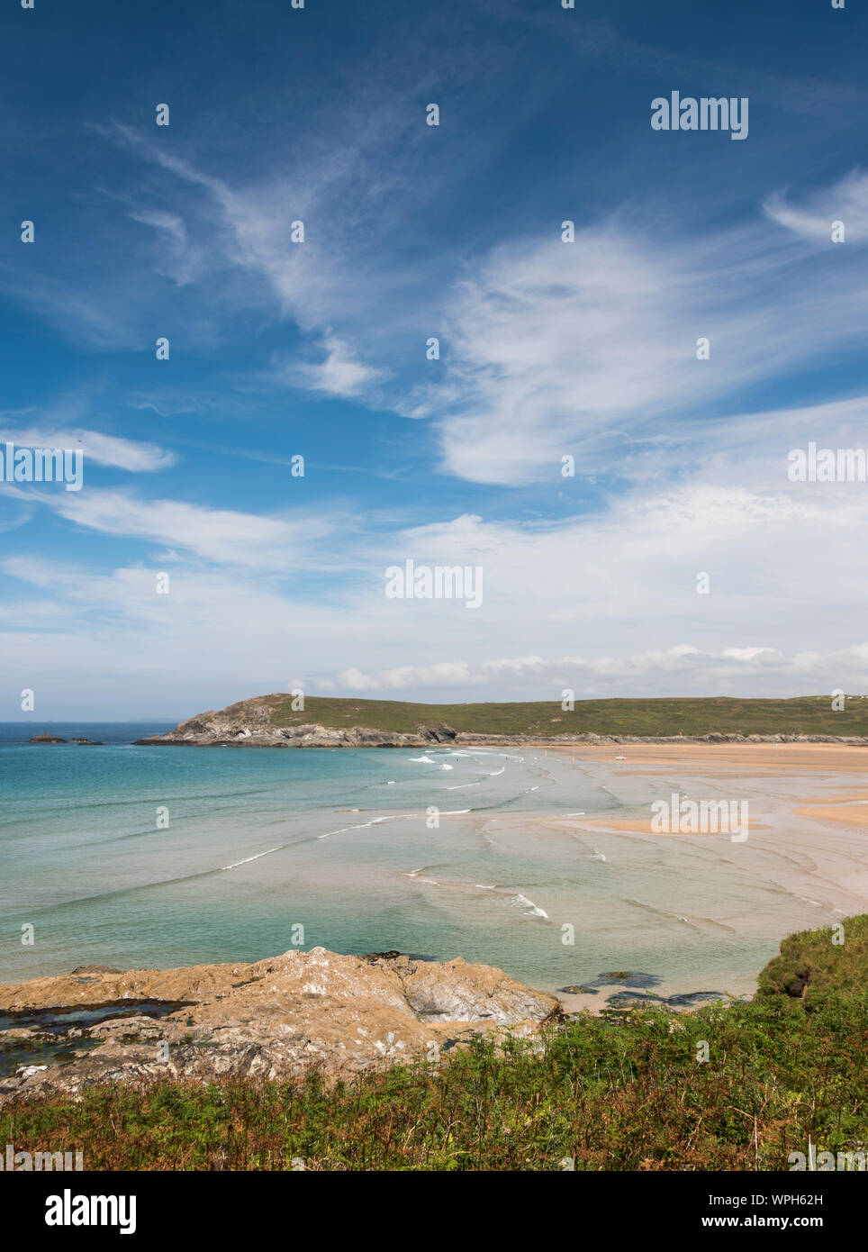 Walking the South West Coast Path around the West Pentire Peninsular at Crantock Bay, Cornwall Stock Photo