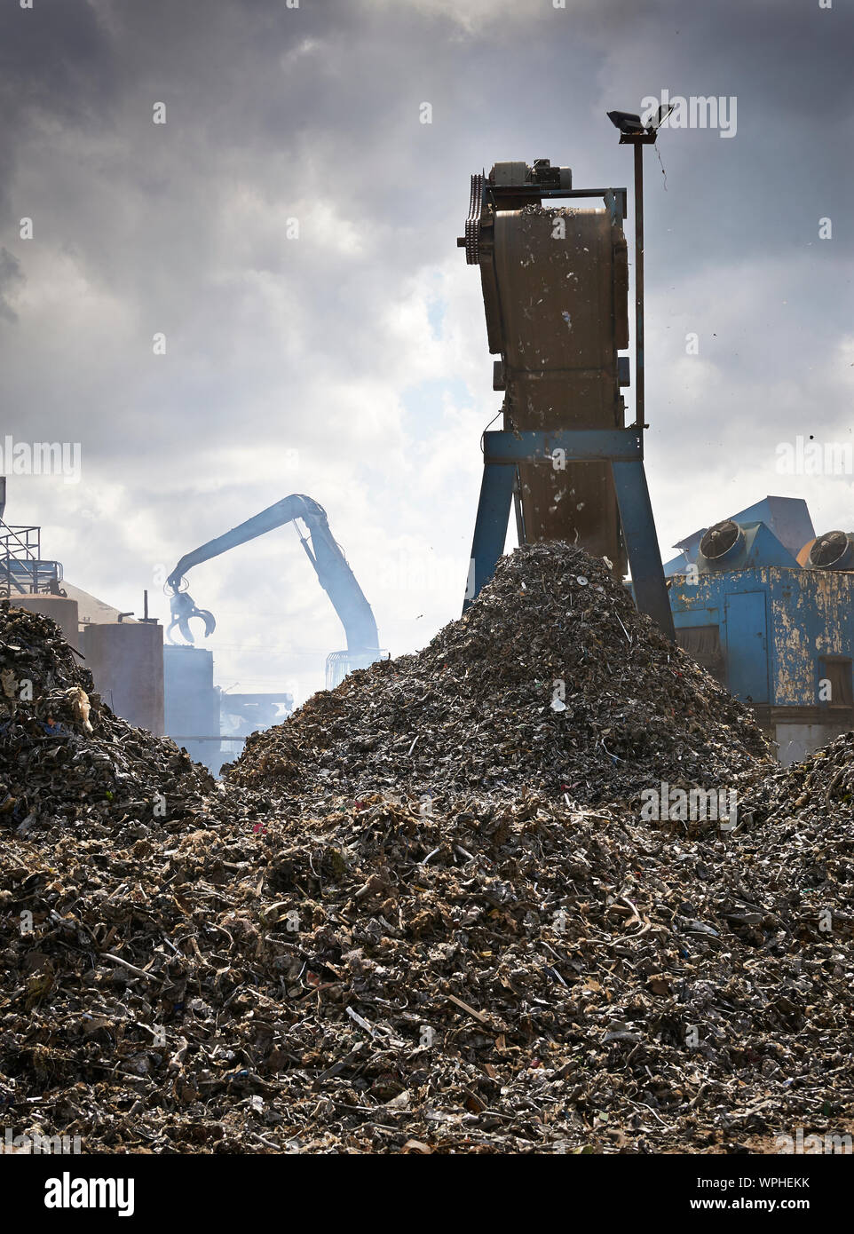 scrap metal yard Stock Photo Alamy