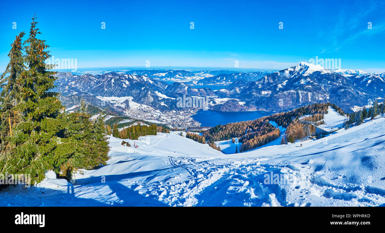 Mondsee austria winter hires stock photography and images Alamy
