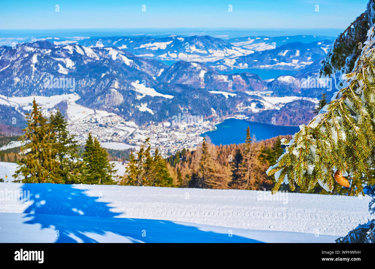 Mondsee austria winter hires stock photography and images Alamy