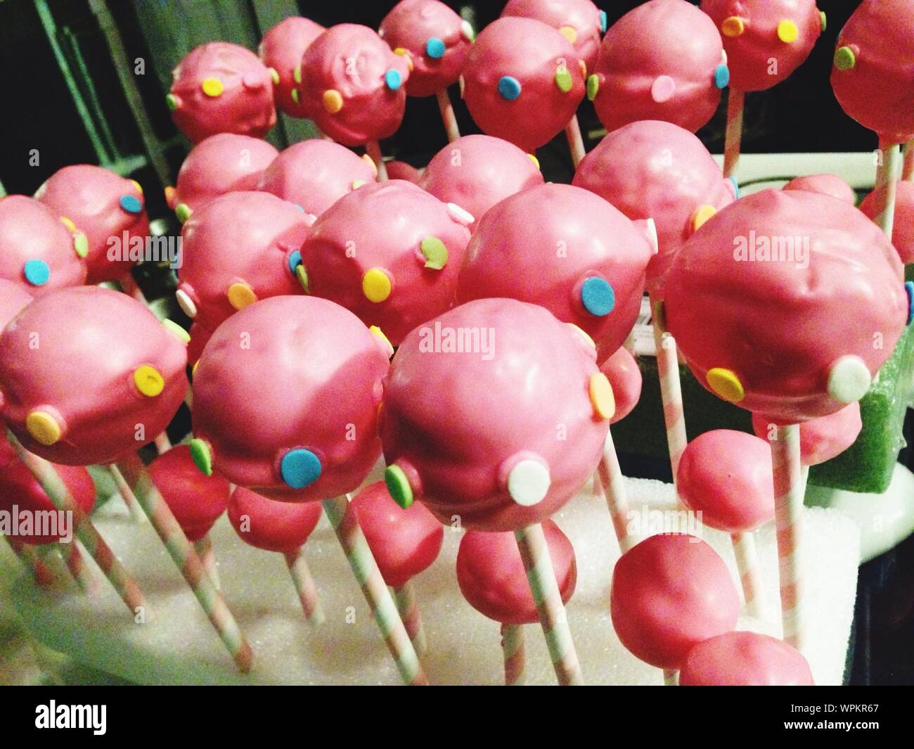 Pink Cake Pops Stock Photo Alamy