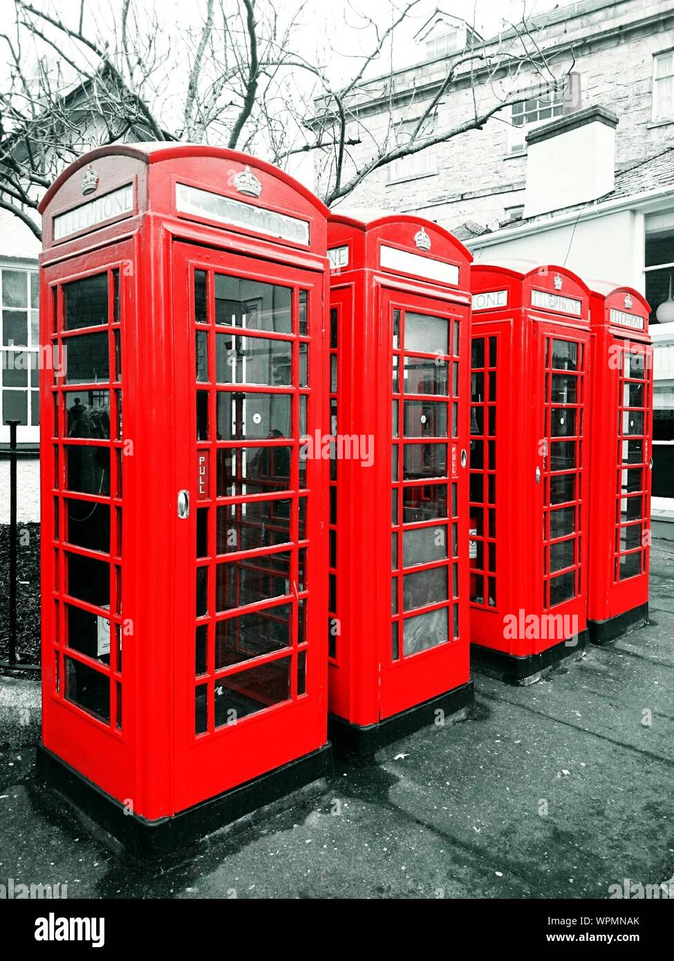 British red telephone booths hi-res stock photography and images - Alamy