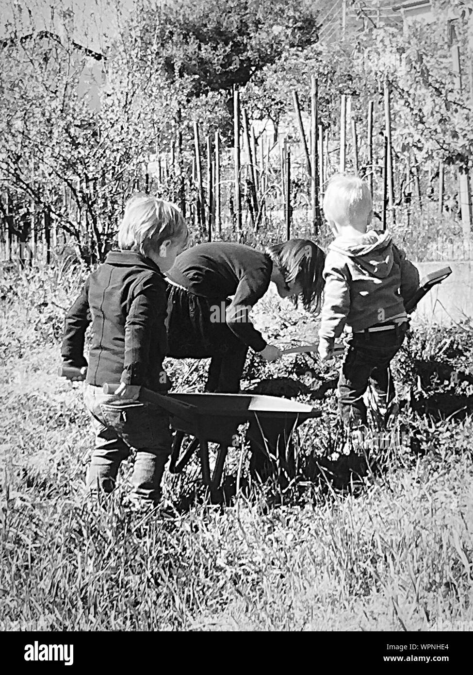 Garden in working to children hi-res stock photography and images - Alamy