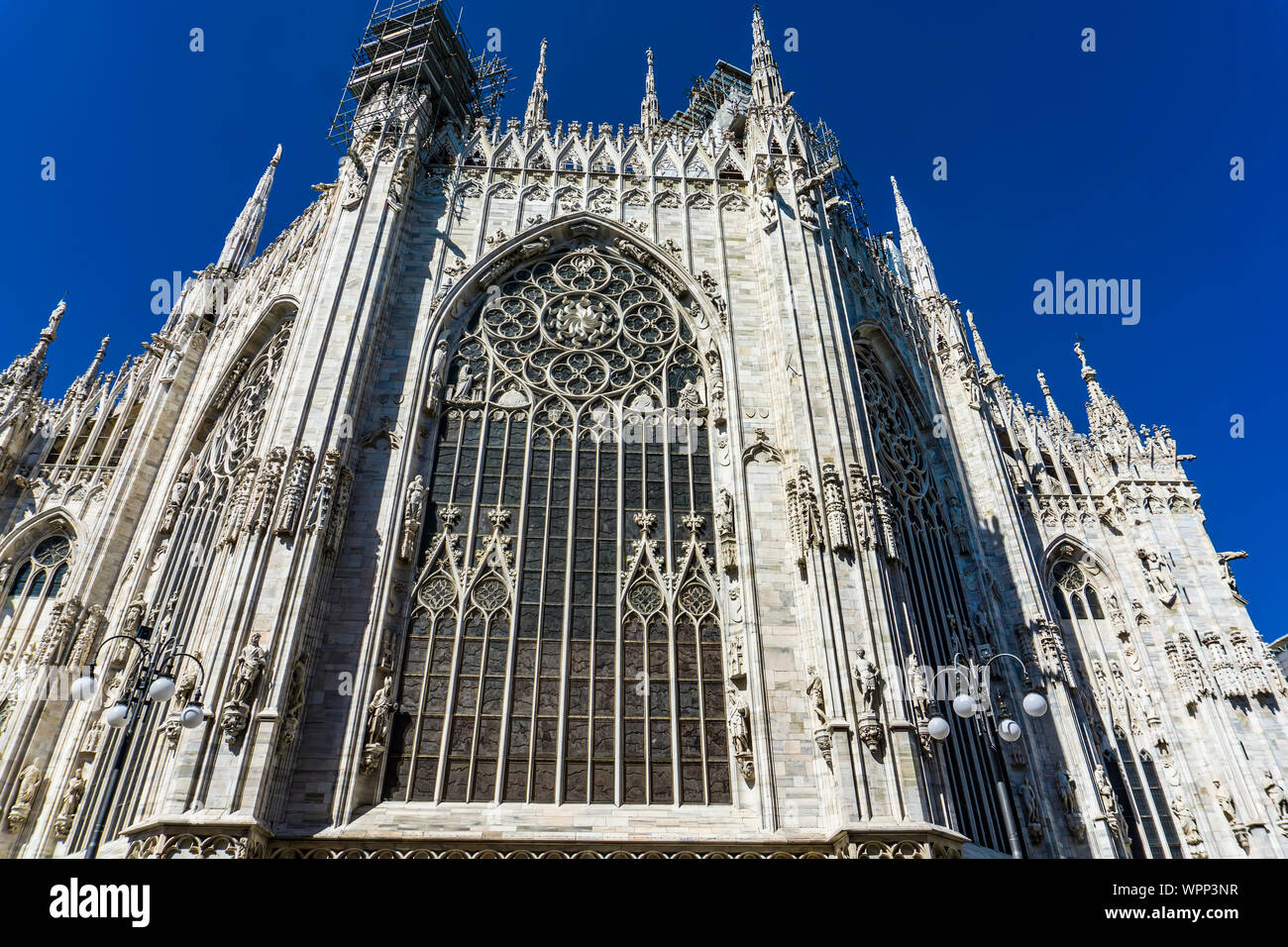 Side view of wall of Milan Cathedral in Italy Stock Photo - Alamy