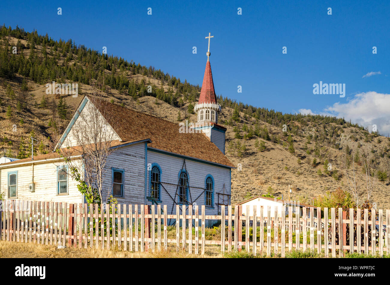 Historic Church built in 1898 at Pavilion, BC on  Ts'kw'aylaxw First Nation Reserve. (Aka  Pavilion Indian Band) Stock Photo