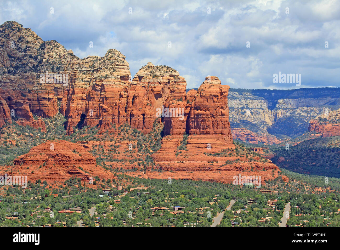 Coffee Pot Rock in Sedona Stock Photo Alamy