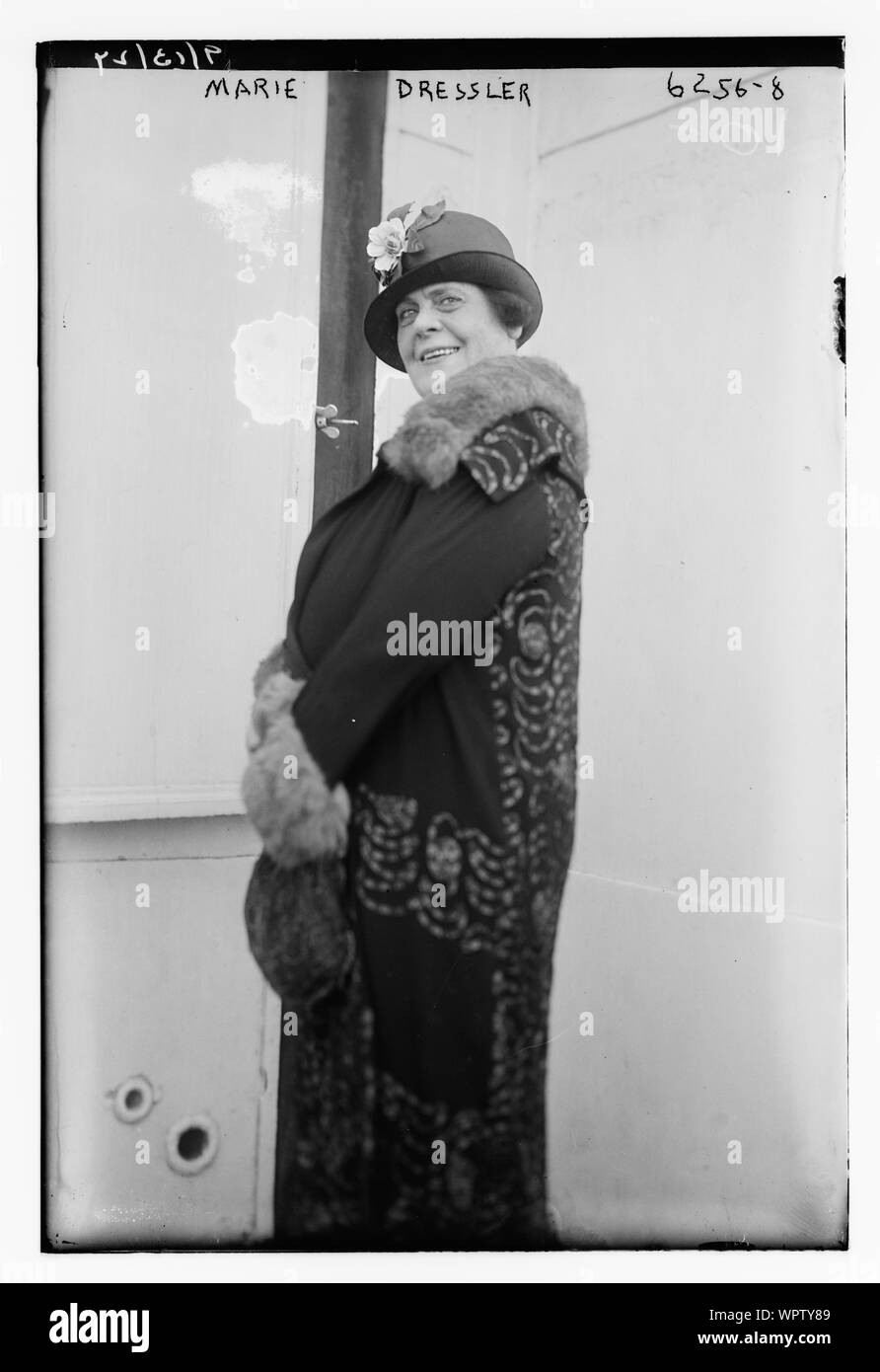 Maire maire Black and White Stock Photos & Images - Alamy