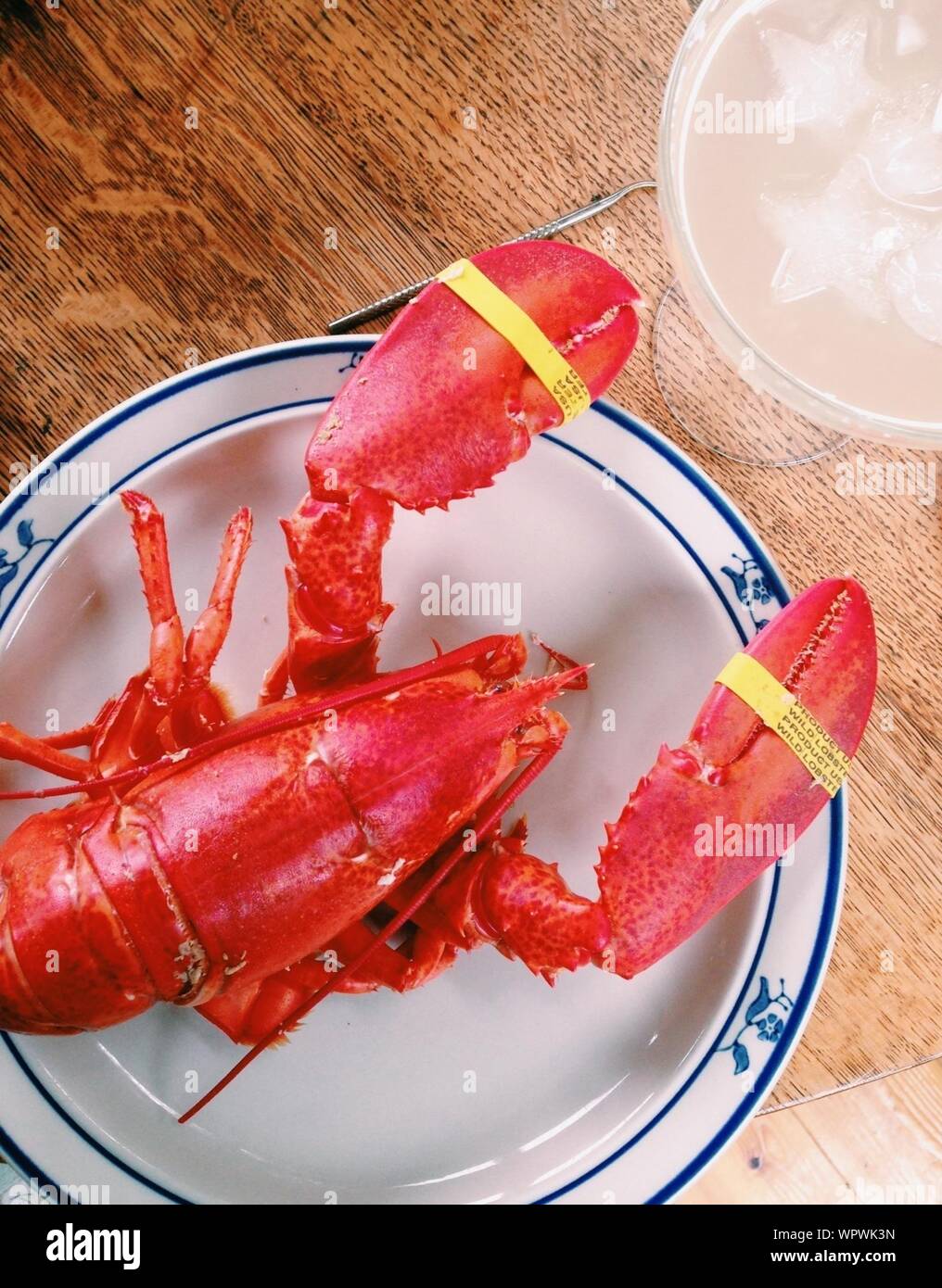 Lobster on plate hires stock photography and images Alamy
