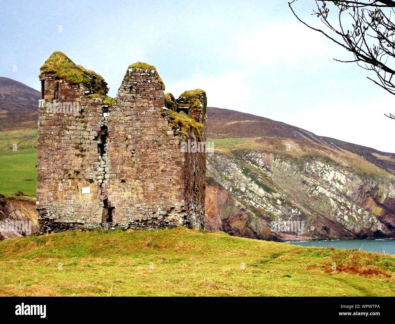 Old castle on the hill hi-res stock photography and images - Alamy