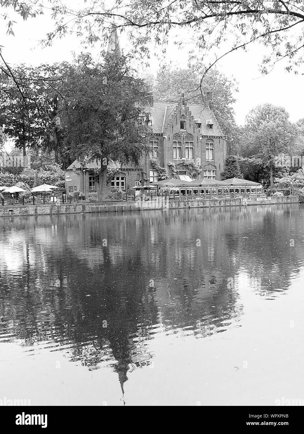 Houses With Waterfront Stock Photo - Alamy