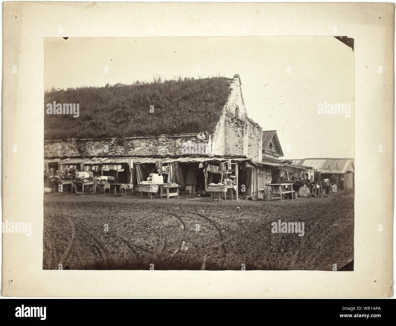 Путешествие джорджа. Первая речка (станция). Российские бараки фото. Old Market Stalls.