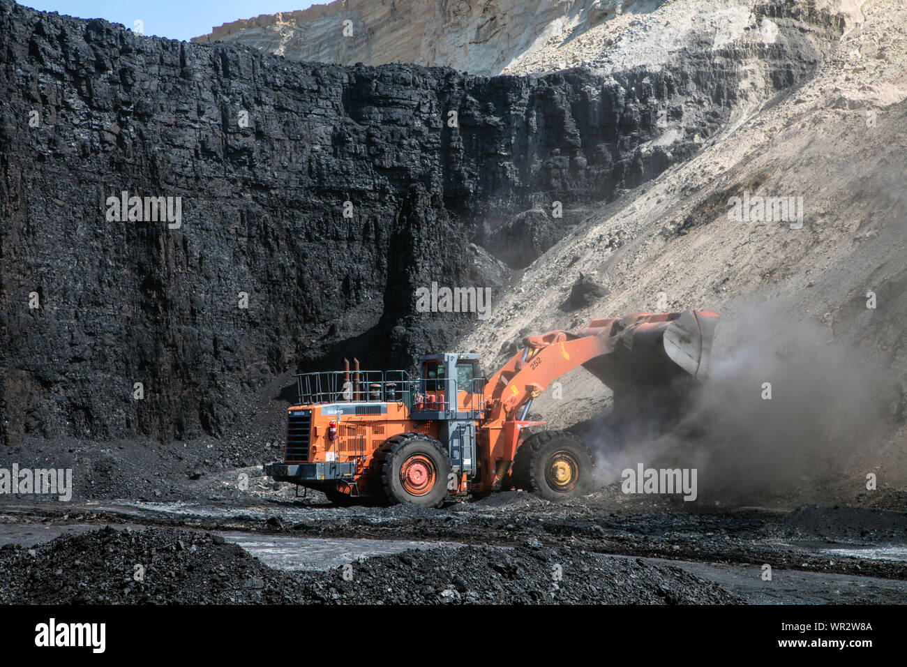 Massive machinery at work in the openpit Wyodak coal mine in the coal
