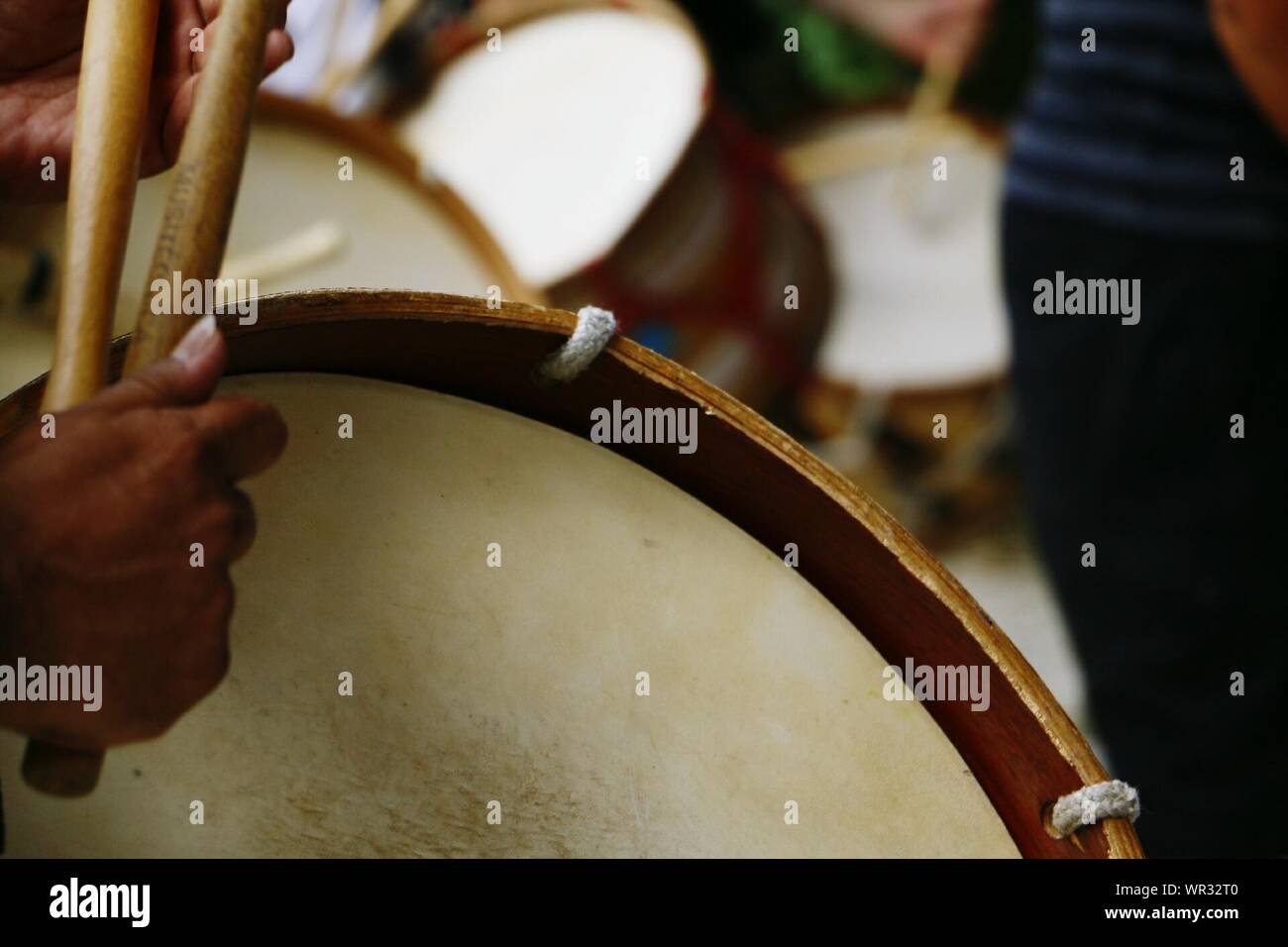Indian hand drum hires stock photography and images Alamy
